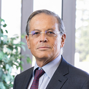 Dr. Arie Belldegrun, M.D.